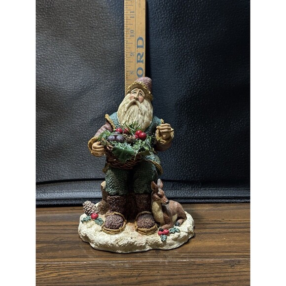 Vintage Old World Or Folk Art Style Santa With Natural, Rustic Appearance , Dear - Picture 5 of 10